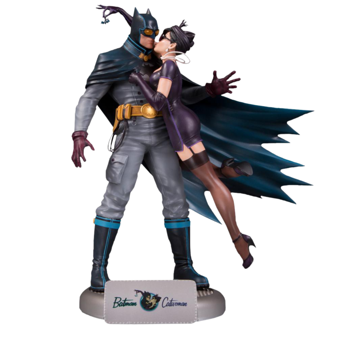 dc bombshells catwoman statue