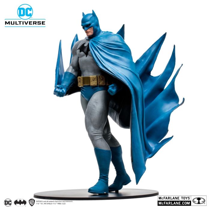 Batman: Hush - Batman DC Multiverse 12” Posed PVC Statue by McFarlane Toys  | Popcultcha
