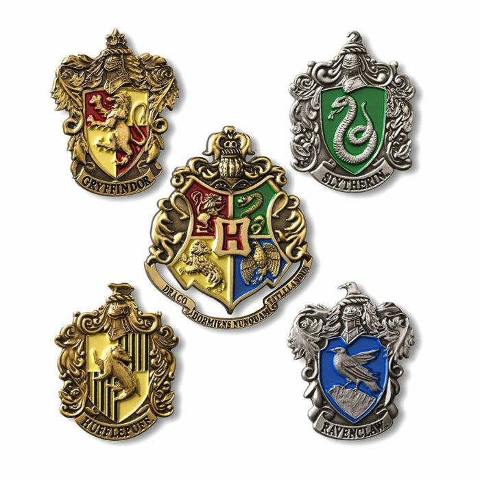 Harry Potter House Crest Hard Enamel Pins : Gryffindor Slytherin
