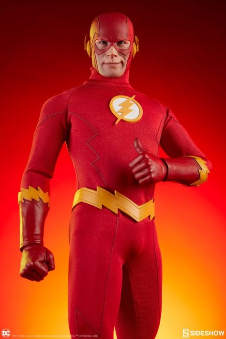 sideshow collectibles the flash