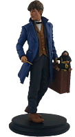 Fantastic Beasts and Where to Find Them - Newt with Niffler 8” Statue